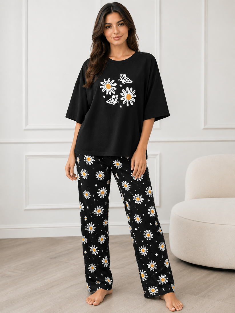 Women's Daisy Flower Print Night Suit – Soft Loose Fit Short Sleeve T-Shirt & Floral Pajama Set